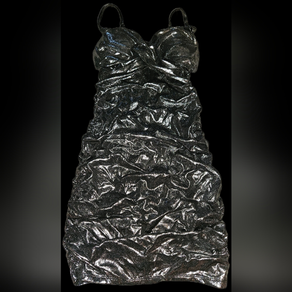 NWOT Elegant Black Metallic Halara Mini Dress